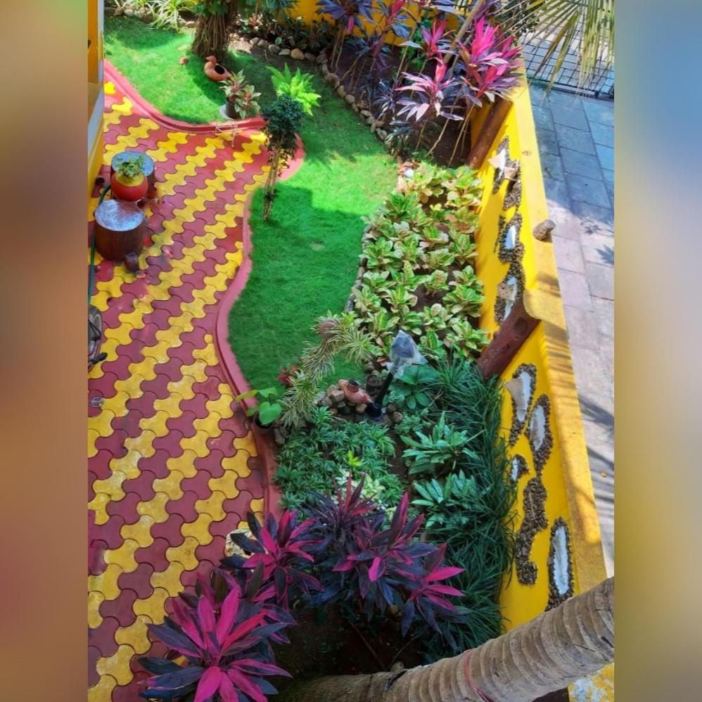 比纳里姆 敏瑞雅旅馆酒店 外观 照片
